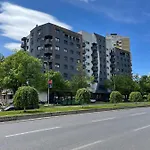 Modern Rajcikk Nearby Downtown & Vardar River *