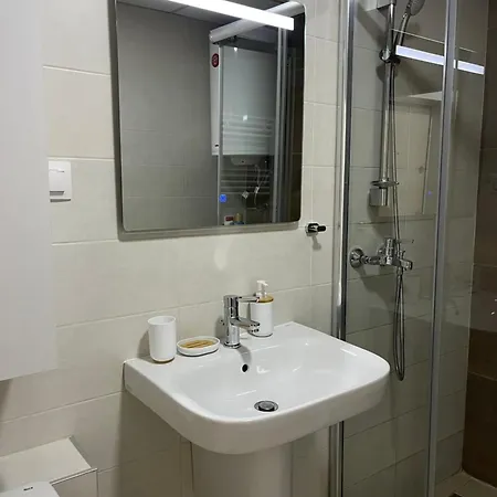 Apartment Modern Rajcikk Nearby Downtown & Vardar River Skopje